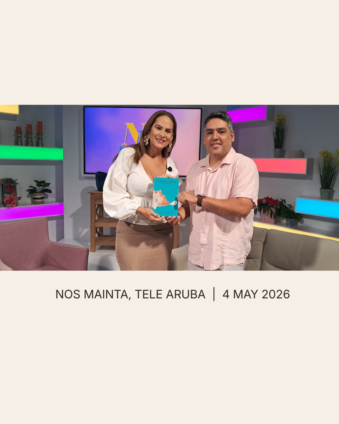 Rendell de Kort with Siomara Everon on Nos Mainta, Tele Aruba, holding The Conch Paradox